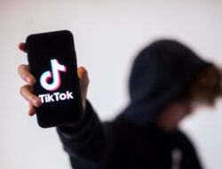 Bintang TikTok Generasi Baru Pengaruh Media Sosial